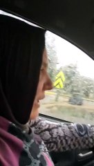 Arife hnm , ogrencisiyle direksiyon dersinde