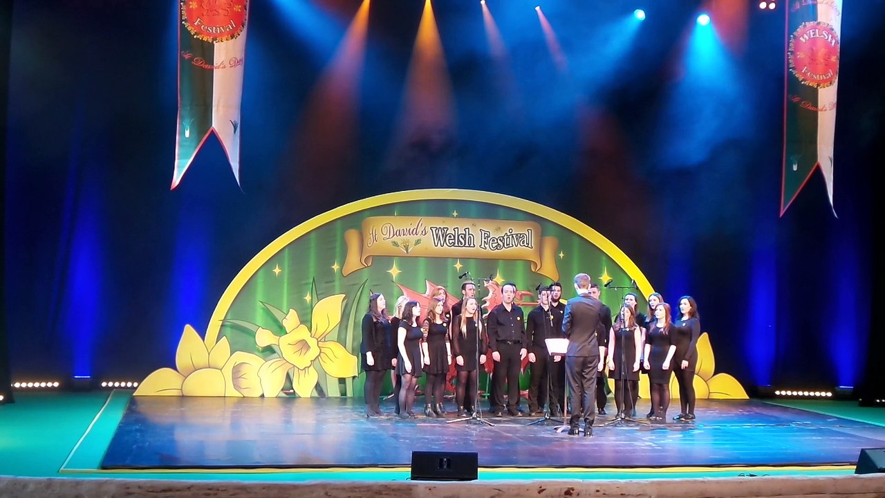 Chorale Galloise - St Davids Welsh Festival 2015 (chansons traditionnelles, ainsi qu’un “Medley” Disney)