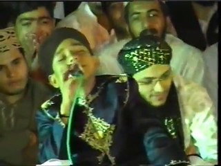 Kabay Ki Ronak Kabay Ka Manzar!