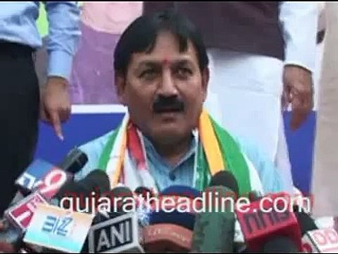 Bharatsinh Solanki as new GPCC President;addresses at Ahmedabad