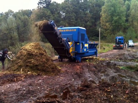 Husmann HFG-4 déchets verts broyeur a marteaux sur berce