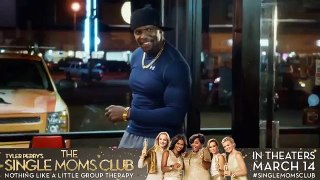L The Single Moms Club TV SPOT - Grab Your G2lo5