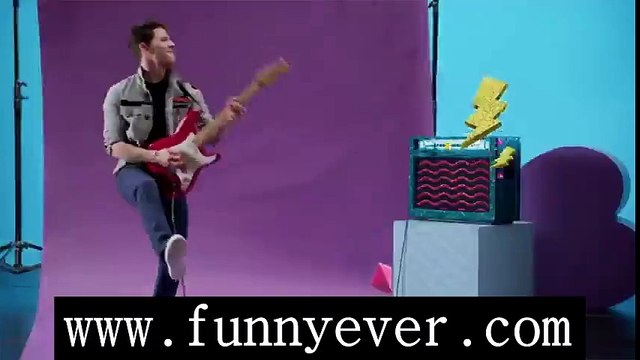 Kira Kosarin Cries When She Meets Selena Gomez (2)