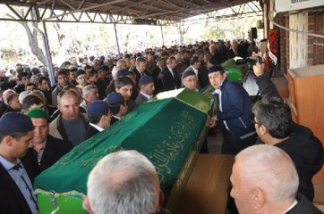 5 Çocukluk Arkadaşı Ölüme de Beraber Gitti