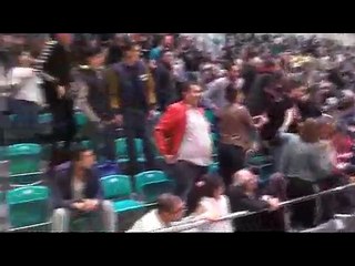 uşak sportfi basket kavga hazır