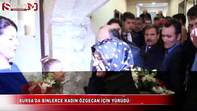 Bursa'da binlerce kadın Özgecan için yürüdü