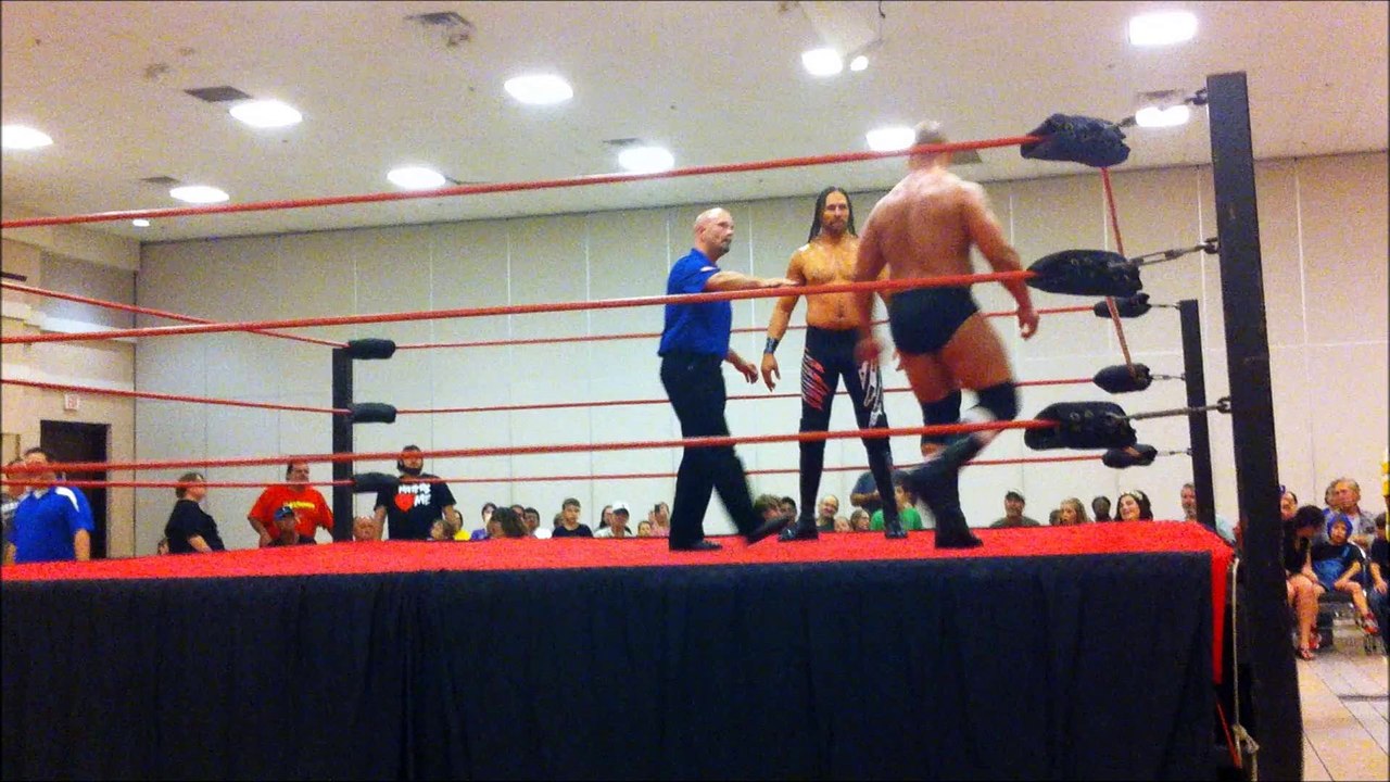 "The American Psycho" Lance Hoyt vs. Vordell Walker - NWA Bayou Independent Wrestling - NWA-BIW Southern Championship