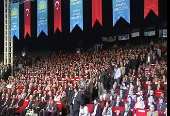 NUMAN KURTULMUŞ AKP Yİ YERE VURUYOR