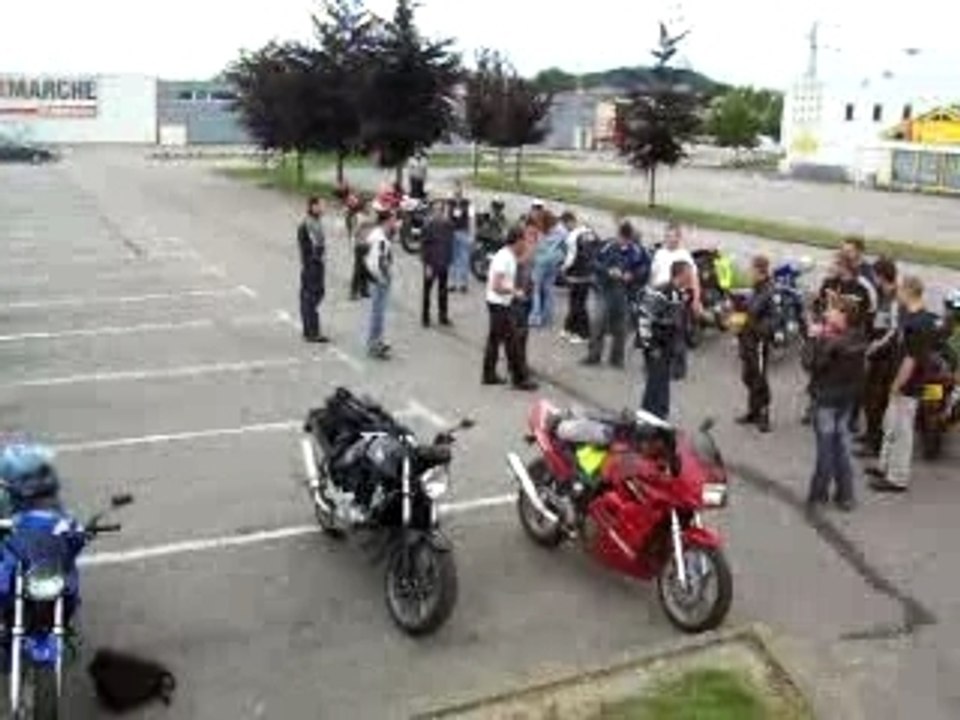 Arrive a pont-audemer