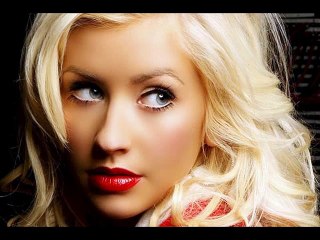 Christina Aguilera -  Carwash