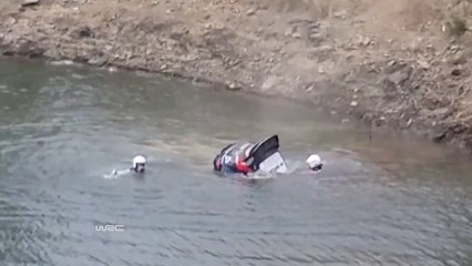 Crash spectaculaire dans un lac du pilote estonien Ott Tänak