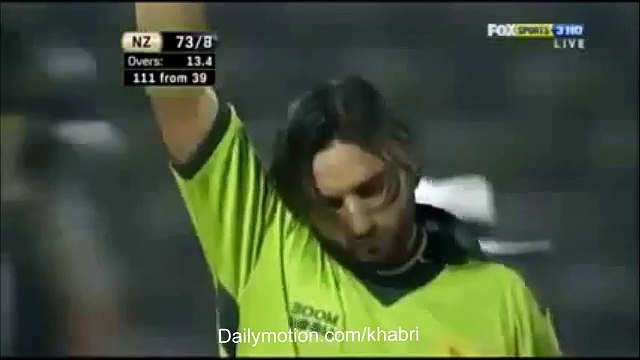 Shahid Afridi Fatest Ball & Clean Bowled 134 km_h
