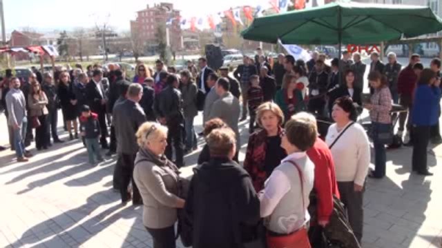 Kazan'da 'Satı Kadın ve Kadın' Temalı Resim Sergisi