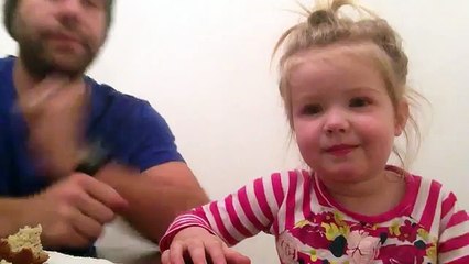 Le délire entre un père et sa fille.