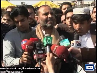Dunya News - Peshawar: Javed Naseem's supporters protest outside press club
