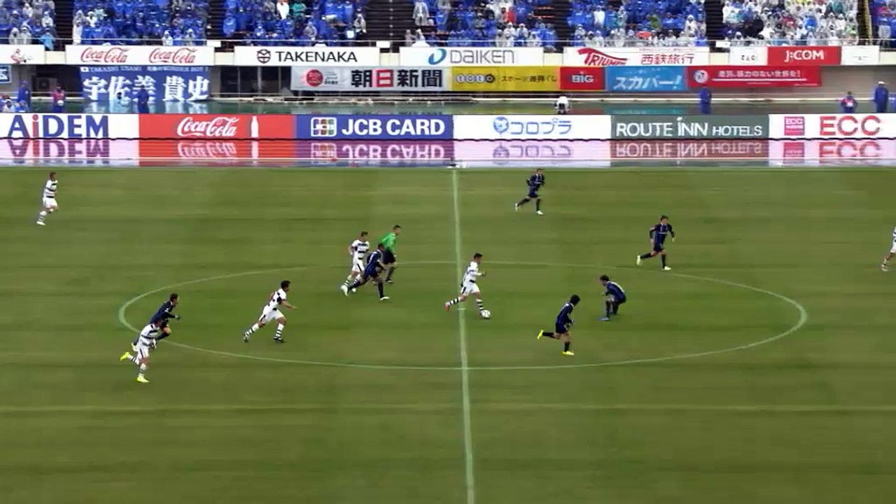 A big season opening screamer for FC Tokyo