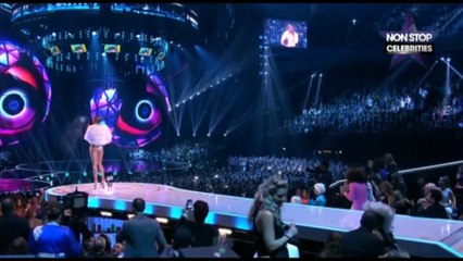 Miley Cyrus : nouvelle provocation sur Instagram... avec des photos d'elle enfant !