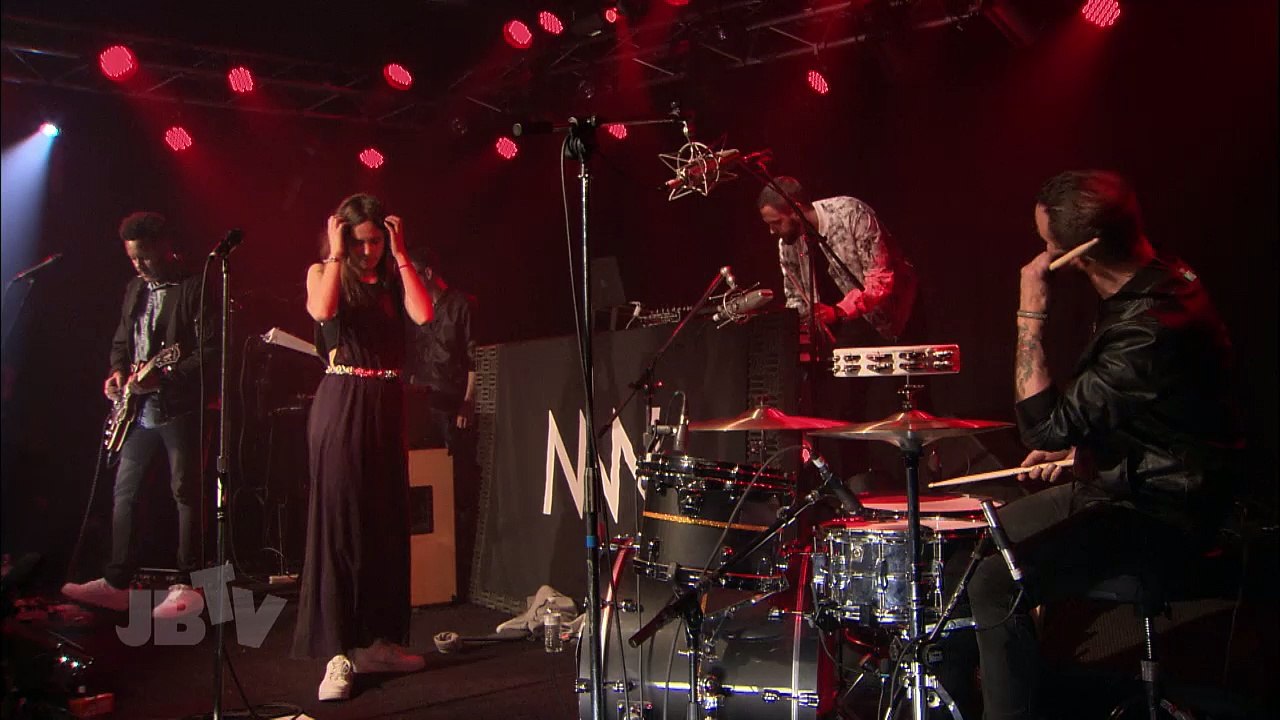 NONONO - Pumping Blood - Live