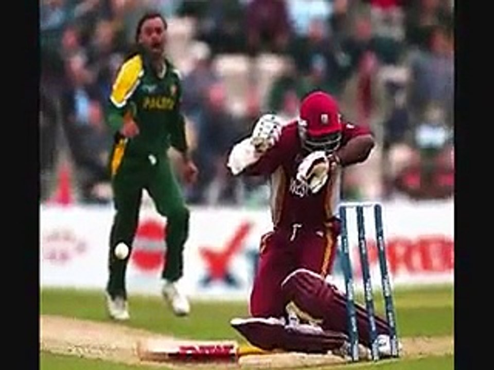 Shoaib Akhtar All Bouncers in one video