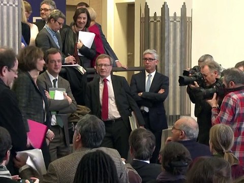 Santé: Touraine maintient le cap du tiers payant généralisé pour 2017