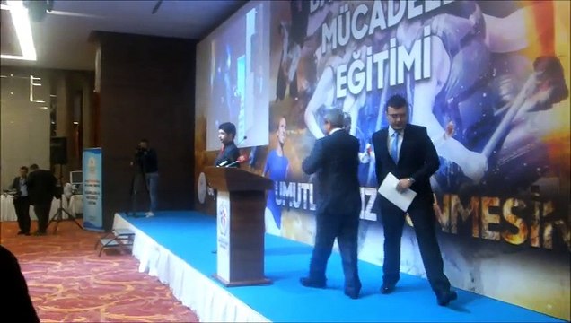 Prof.Dr.Necdet Ünüvar'ın Bağımlılık ile Mücadelede Farkındalık eğitimi programı konuşması