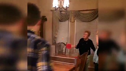 Ben alors mémé , tu tiens plus debout ?