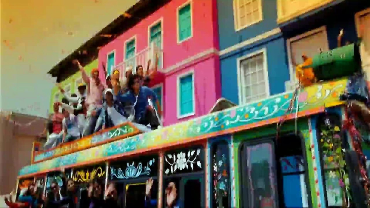 Dhinka Chika (End Credits)