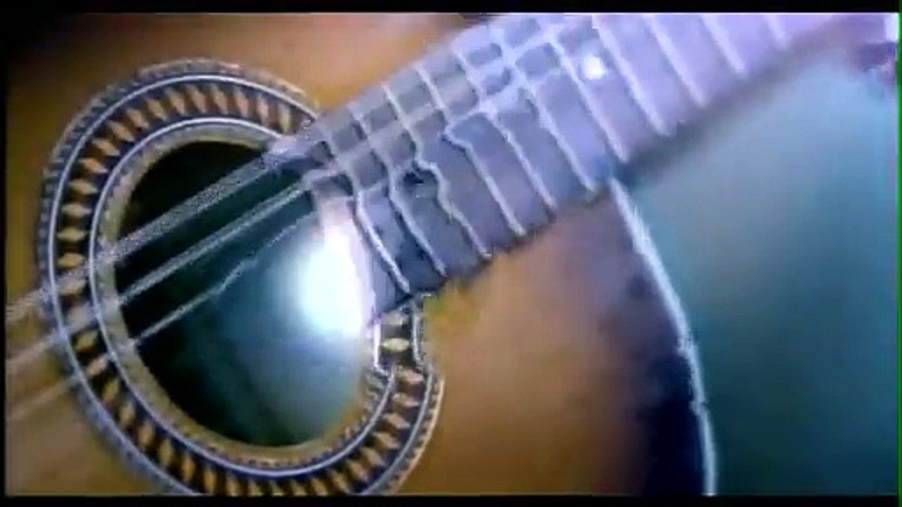 Juanes - La Camisa Negra
