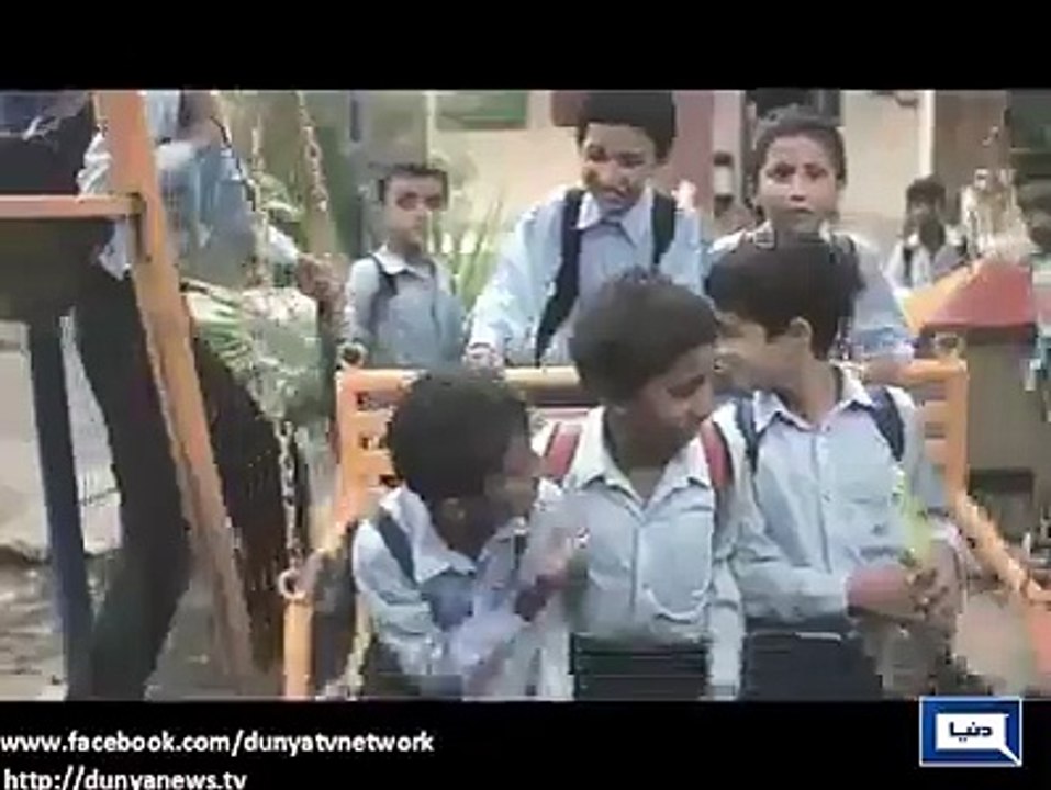 Bara Dushman Bana Phirta Hai