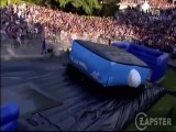 Taig Chris bat le record du saut en longueur avec des rollers