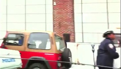 Ces ouvriers ne veulent pas payer. OMG!