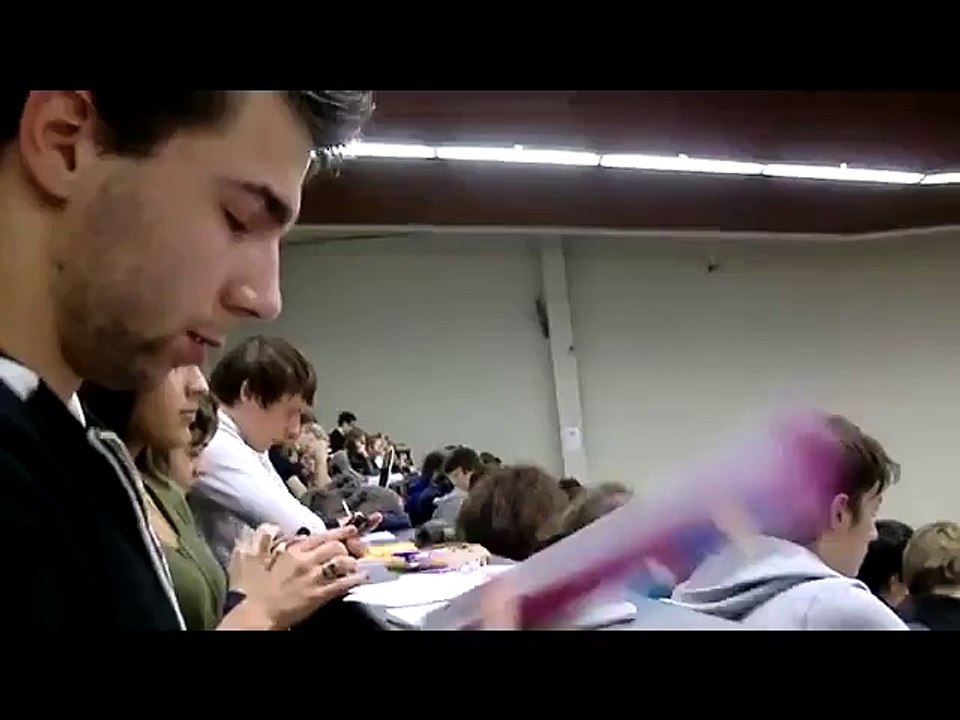 Comment sortir de l'auditoire de façon originale