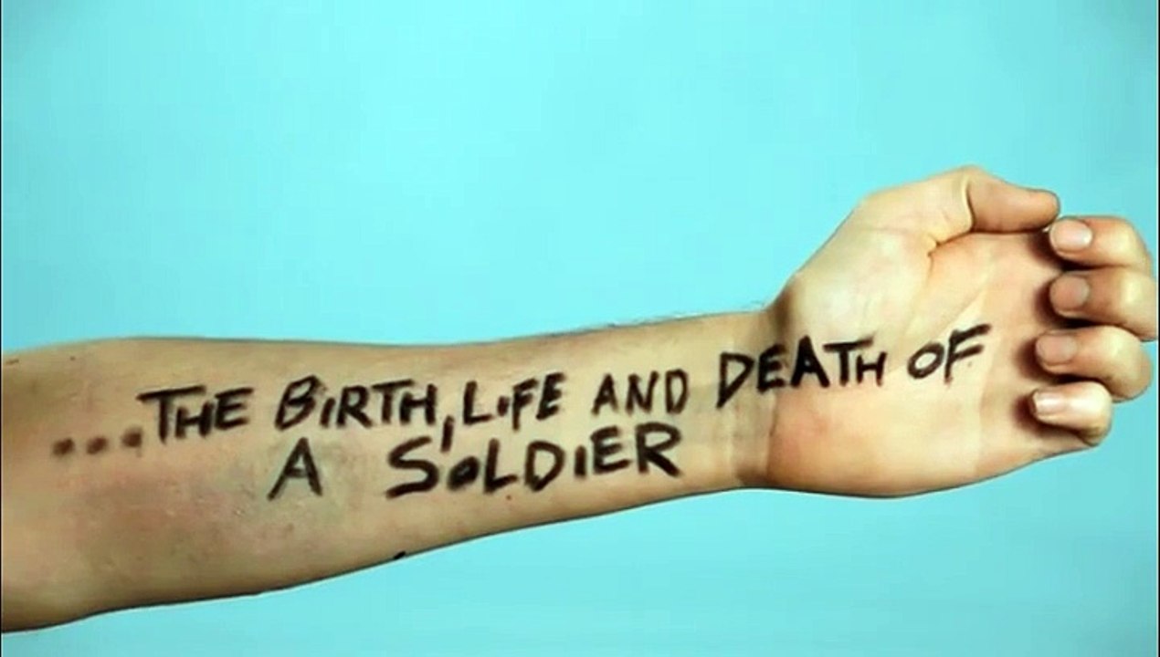 La vie d'un militaire en quelques secondes