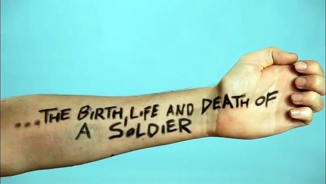 La vie d'un militaire en quelques secondes