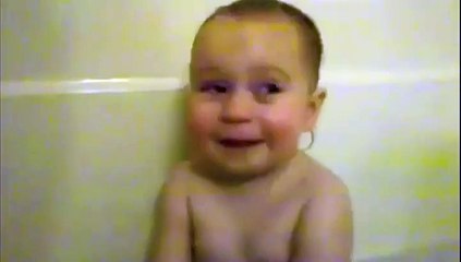 Un bébé qui sait déjà ce qu'il veut. Ou pas...