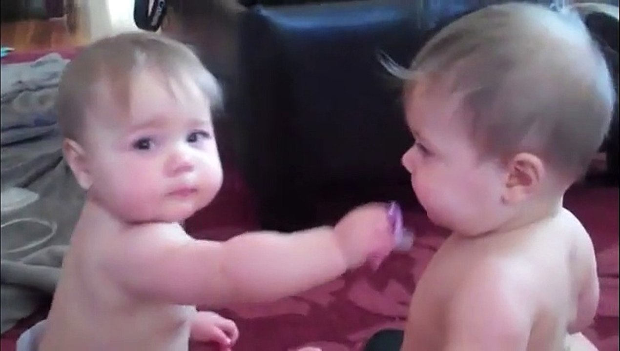 Ne touches pas à ma tétine je te dis