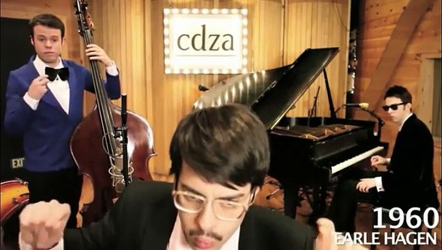 Ils reprennent quelques airs bien connu en sifflotant