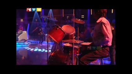 Arezo Nikbin Naz Nako