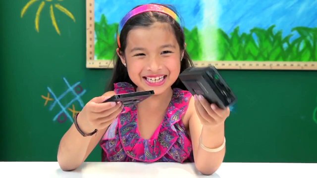 KIDS REACT TO WALKMANS (Portable Cassette Players)