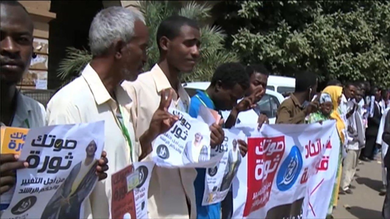 اتهام مفوضية الانتخابات السودانية بعدم الحياد