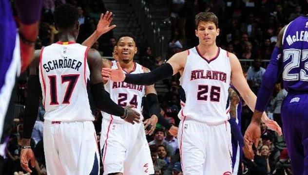Vivlamore: Hawks Shatter Records in Win