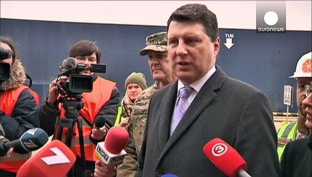 La NATO mostra i muscoli nel Baltico, mentre la tregua in Ucraina sembra finalmente tenere.