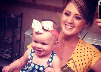 18 Aylık Bebek, Nehre Uçan Araçtan 14 Saat Yüzüp Kurtuldu