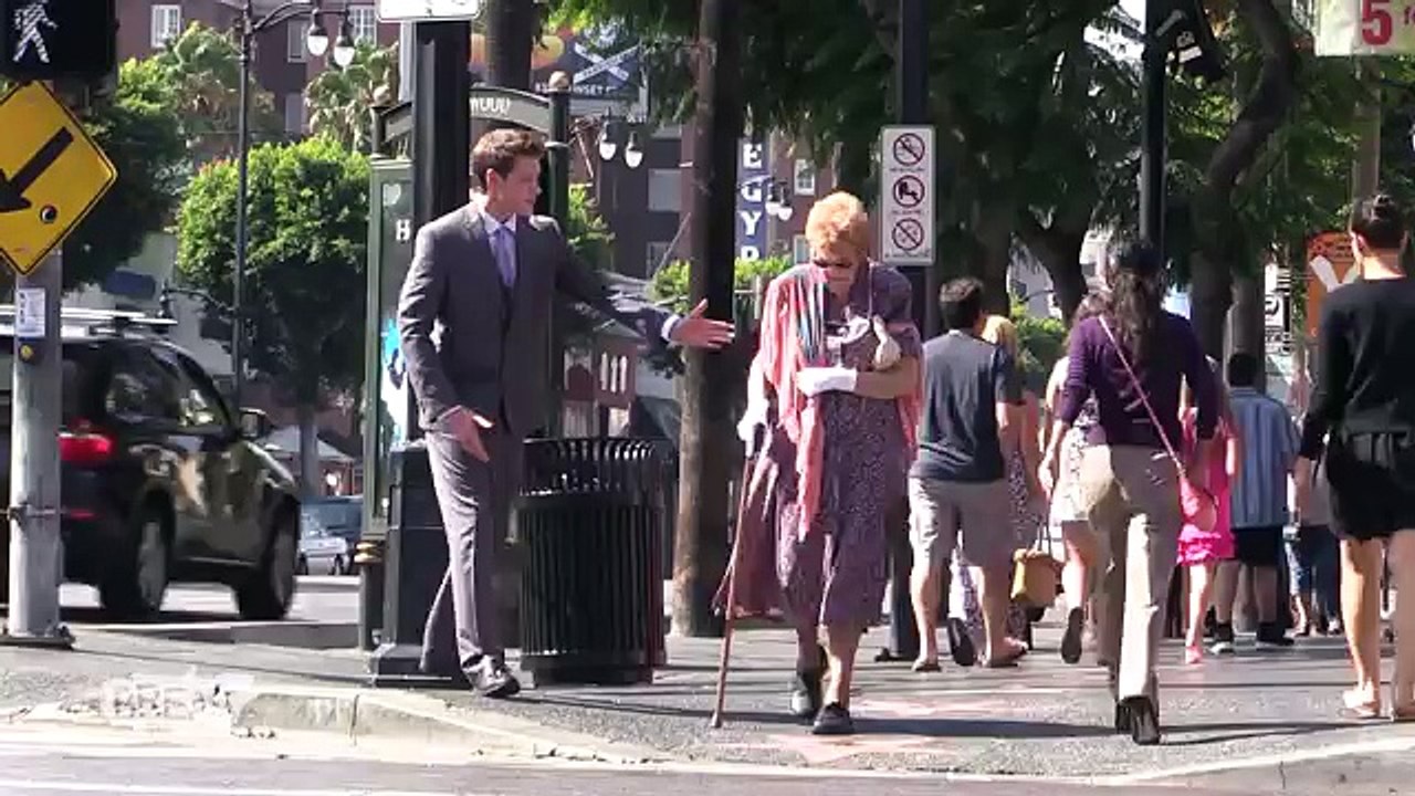 Overly Aggressive Gentleman Prank