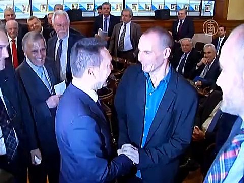 Опрос: греки не хотят выходить из еврозоны