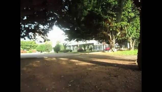 Court métrage d'une course folle avec effets spéciaux