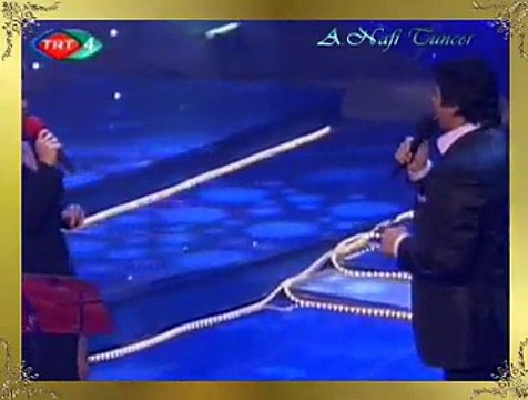 KUBAT & Demet SAĞIROĞLU *Bu Gala Daşlı Gala* (Dağlara Çen Düşende)