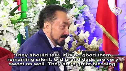 It is more auspicious to look after old people at home rather than sending them to institutions for elderly