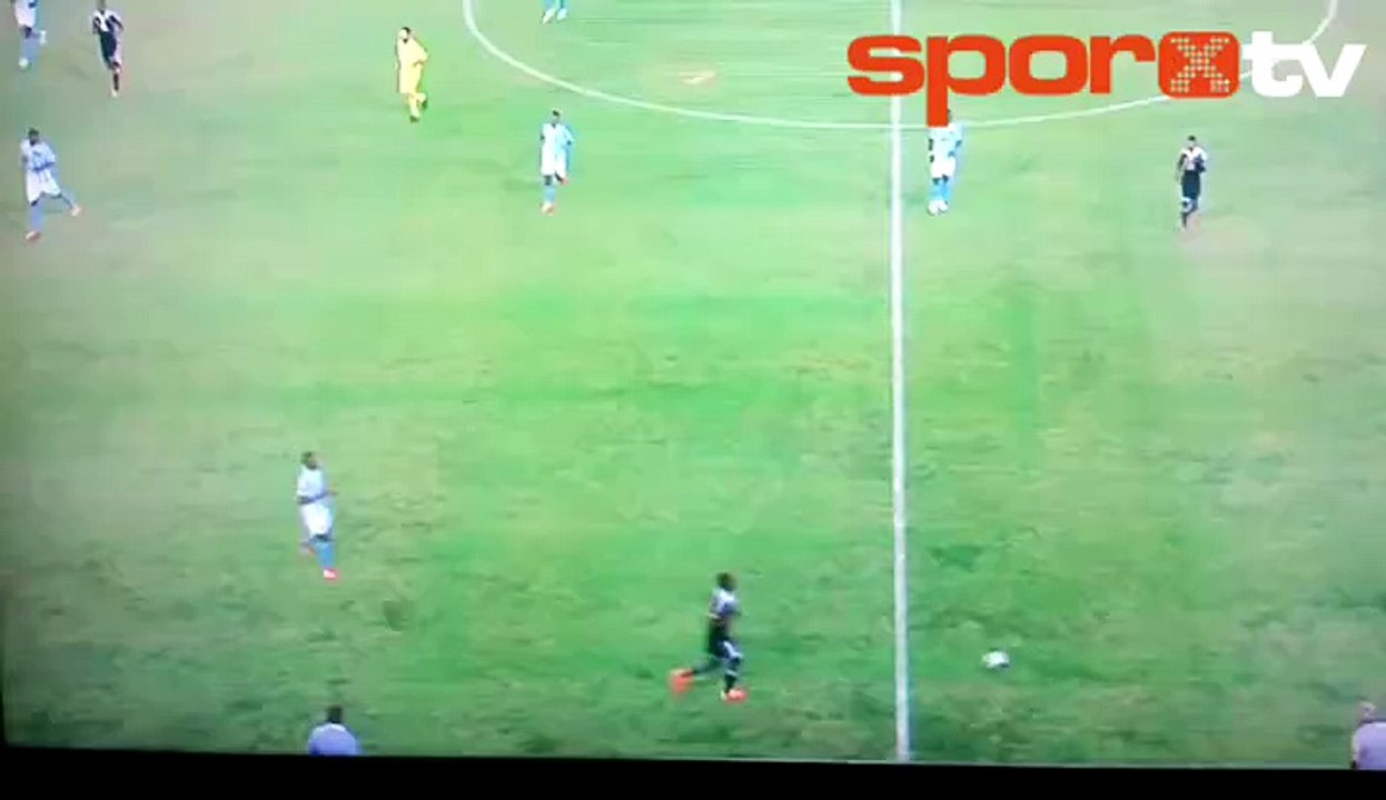 Top onun peşinden gidiyor!