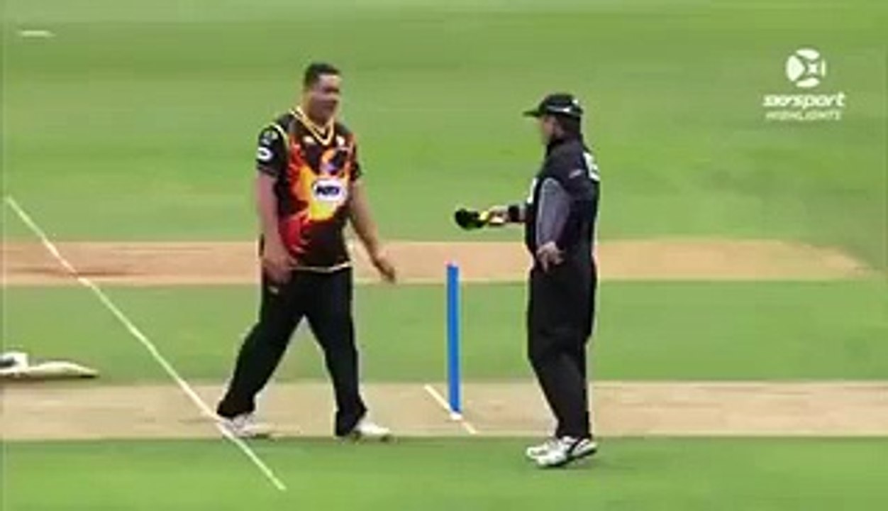 Amazing Run Out by Jesse Ryder